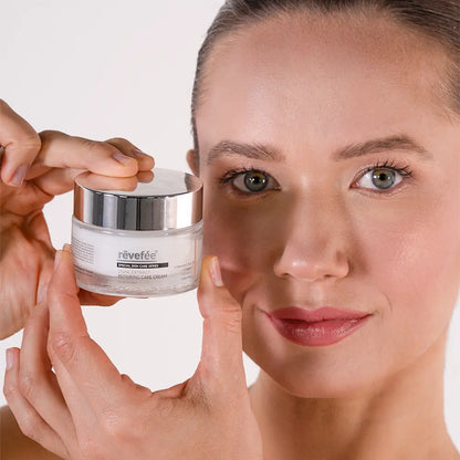 REVEFEE Snail Extract Repairing Care Cream 50g